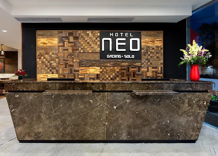 Hotel Neo Gading Solo